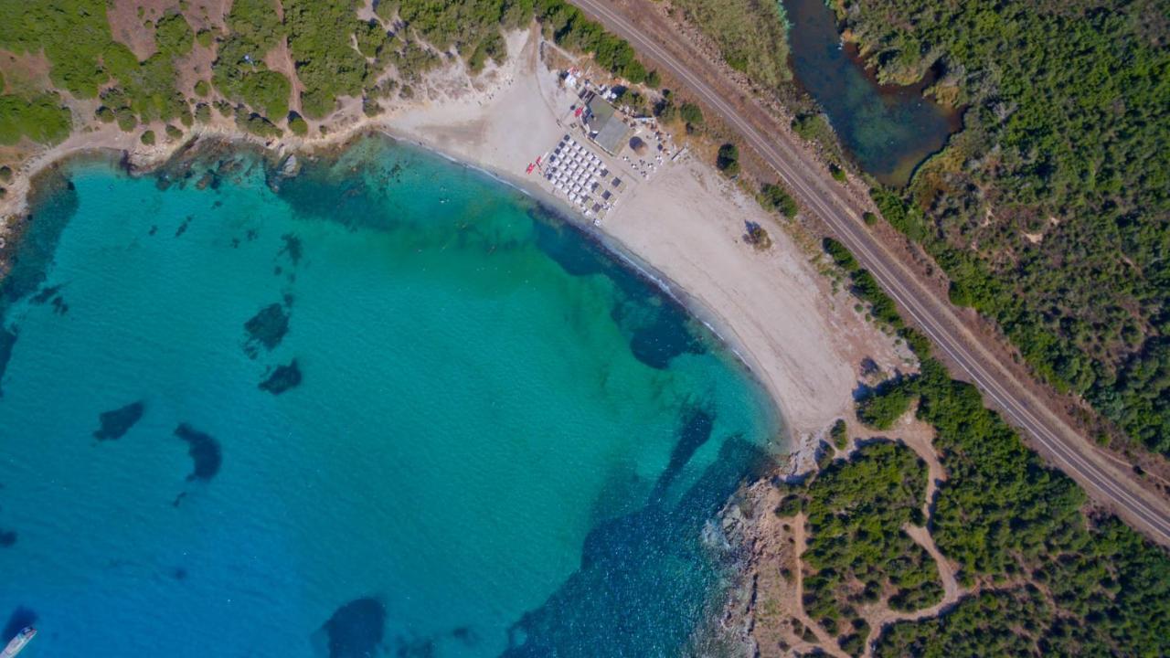 Brezza B&B Golfo Aranci Bagian luar foto