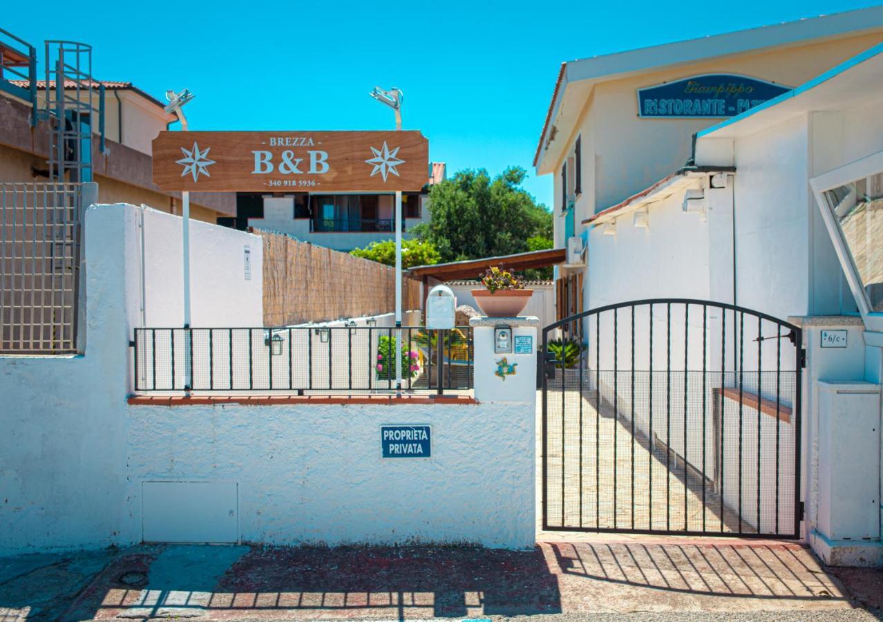 Brezza B&B Golfo Aranci Bagian luar foto
