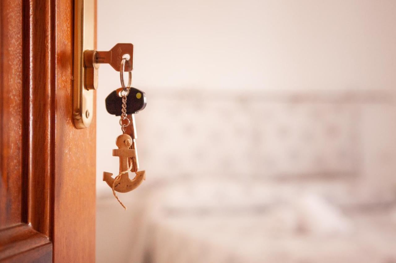 Brezza B&B Golfo Aranci Bagian luar foto